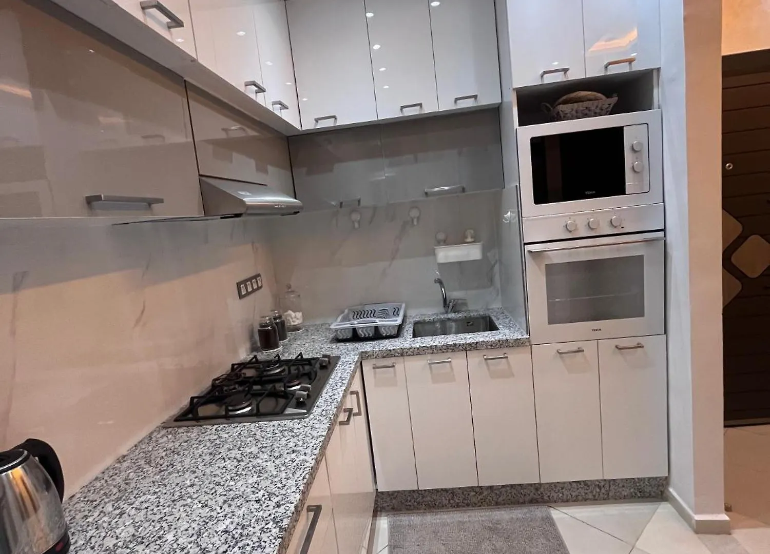 Appartement Renove Avec Style Et Parking Surveille Marrakesh 0*,